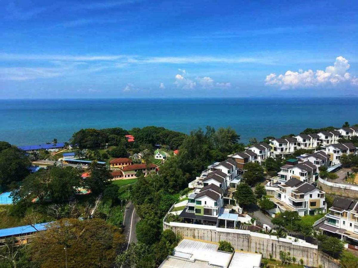 The Ferringhi Seaview Apartment Бату Феринги Екстериор снимка