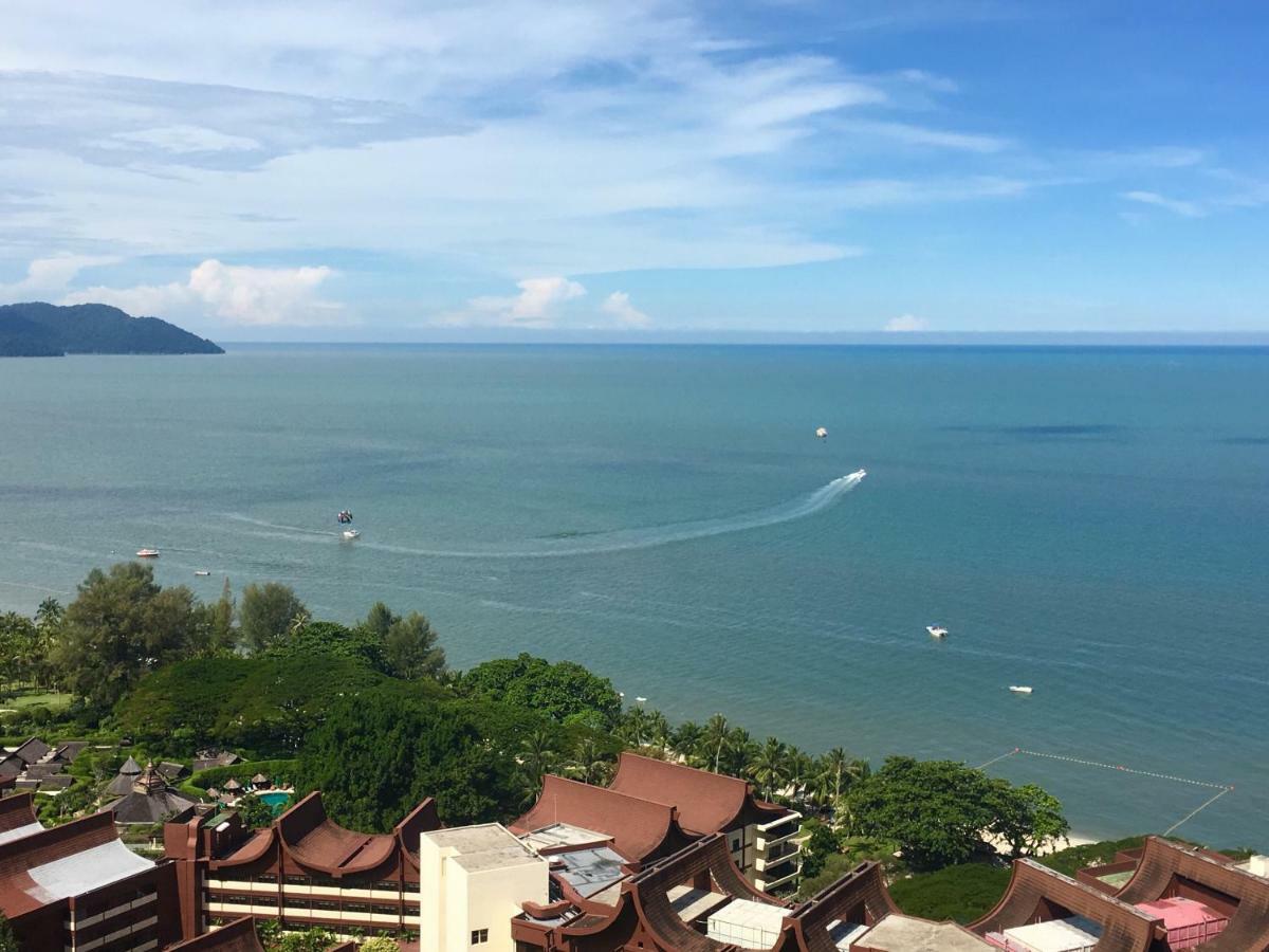 The Ferringhi Seaview Apartment Бату Феринги Екстериор снимка